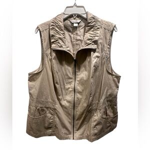 CJ Banks 1x Metallic Gold Lightweight Womans Vest